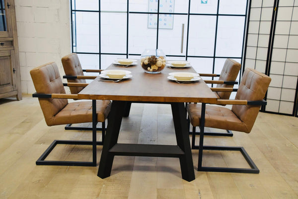 masa din lemn masiv de stejar